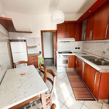 Appartement Airport+Train Station+Center Cozy City Loft à Bergame Extérieur photo