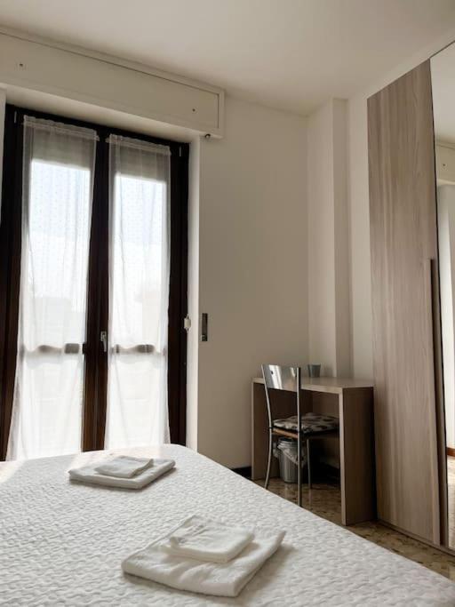 Appartement Airport+Train Station+Center Cozy City Loft à Bergame Extérieur photo